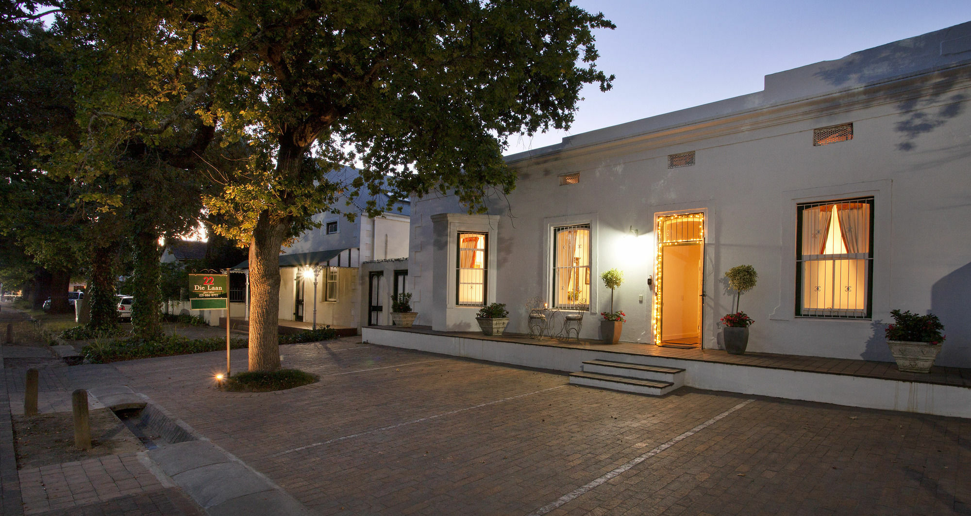 22 Die Laan Guest House Стелленбос Экстерьер фото